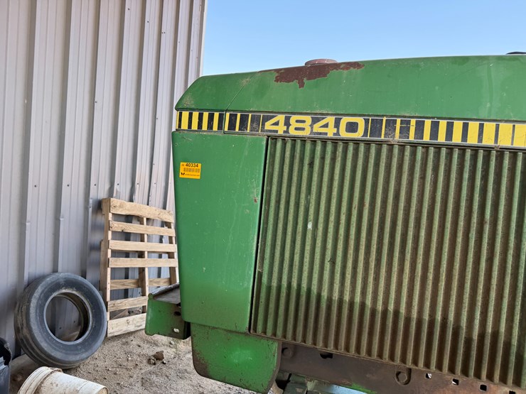 1985-john-deere-4840-image-27