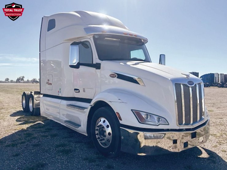 2023-peterbilt-579-image-2