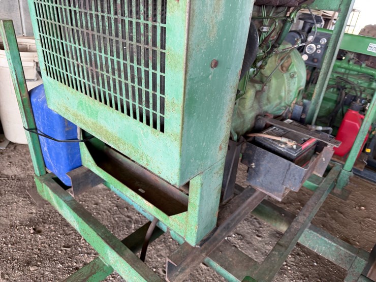 john-deere-4045t-image-11