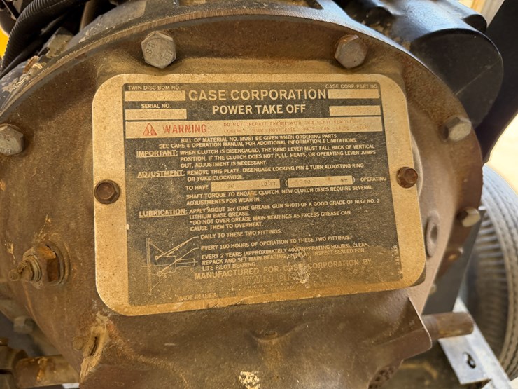 #40321-•-case-4391t-4-cyl-power-unit-w/-trailer-image-18