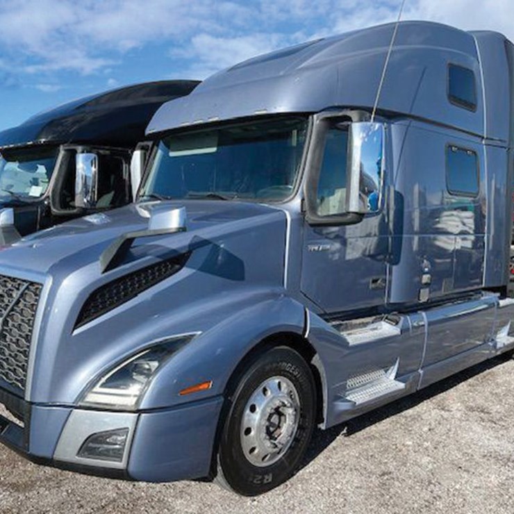 2020 VOLVO VNL 860