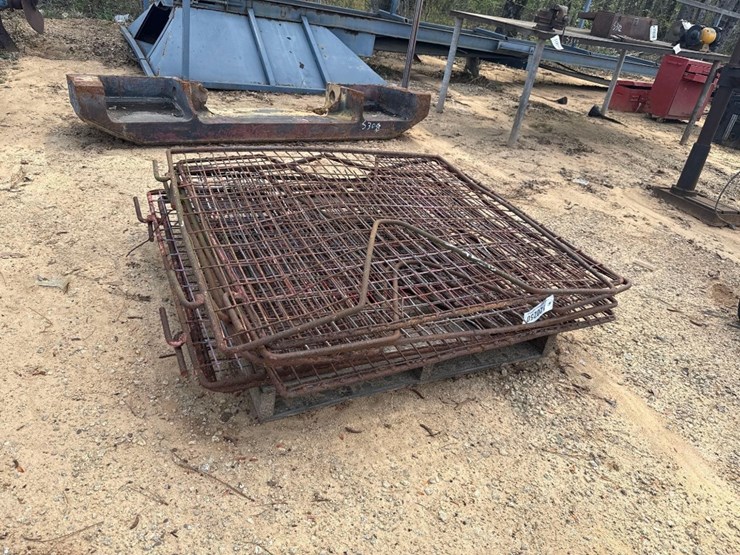 5307---(9)-4x4-livestock-panels-image-1