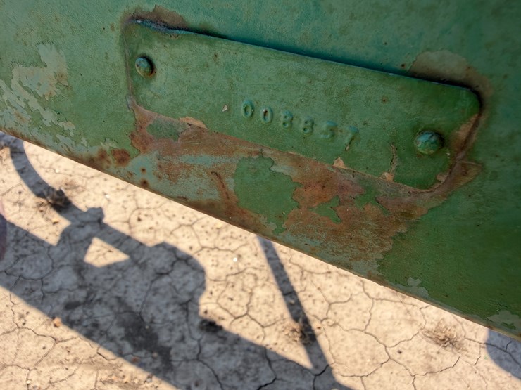 john-deere-16-image-35