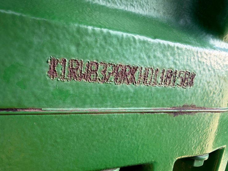 2017-john-deere-8320r-image-79