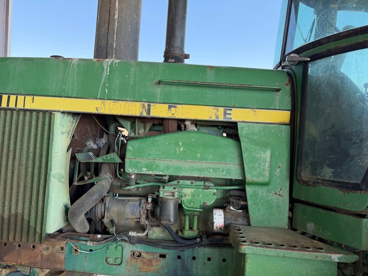 1985-john-deere-4840-image-25