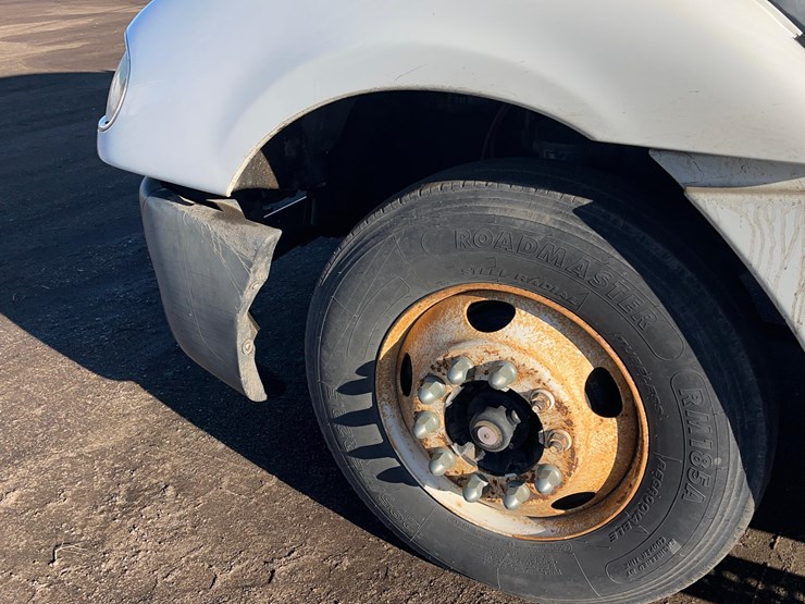 2004-caterpillar-c12-image-78