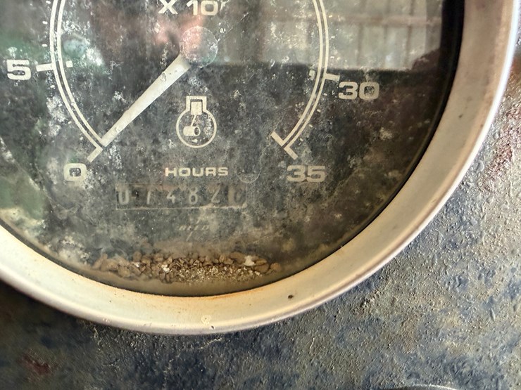 #40298-•-engines-inc-414d-6-cyl-power-unit-w/-trailer-image-32