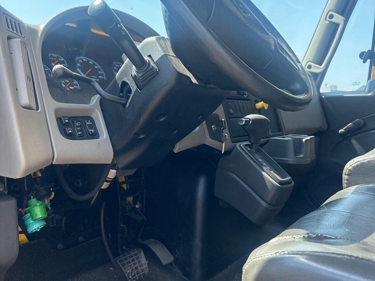 2018-international-4300-sba-image-25