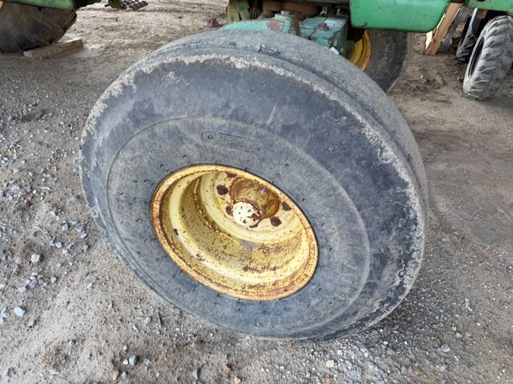 1985-john-deere-4840-image-9