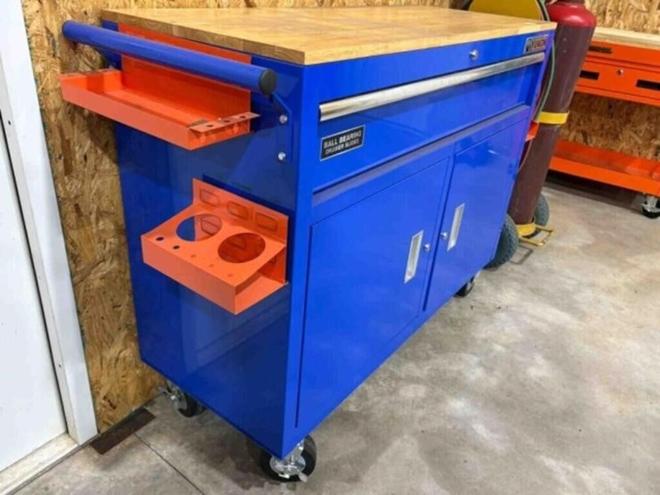 yukon-46"-rolling-tool-cart-image-3