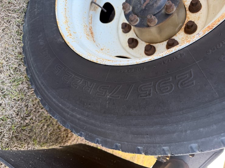 #40279-•-2007-volvo-vnl-t/a-daycab-truck-tractor-vin:-4v4nc9gg97n446542-image-5