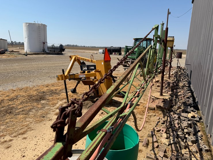 #40336-•-54'-spray-boom-image-32