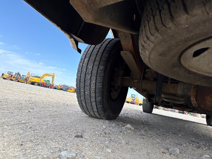 2006-ford-f250-image-11