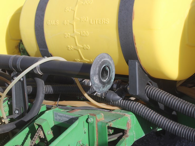 john-deere-7200-image-29