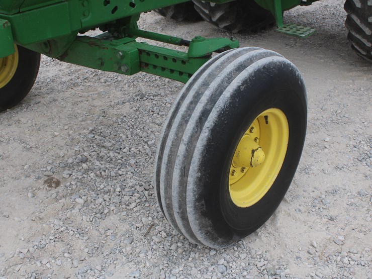 1985-john-deere-4650-image-15