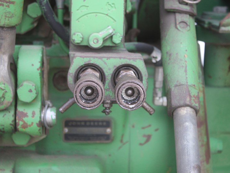 1979-john-deere-4440-image-34