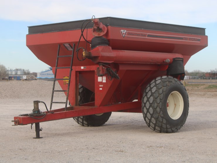 united-farm-tools-760-image-1