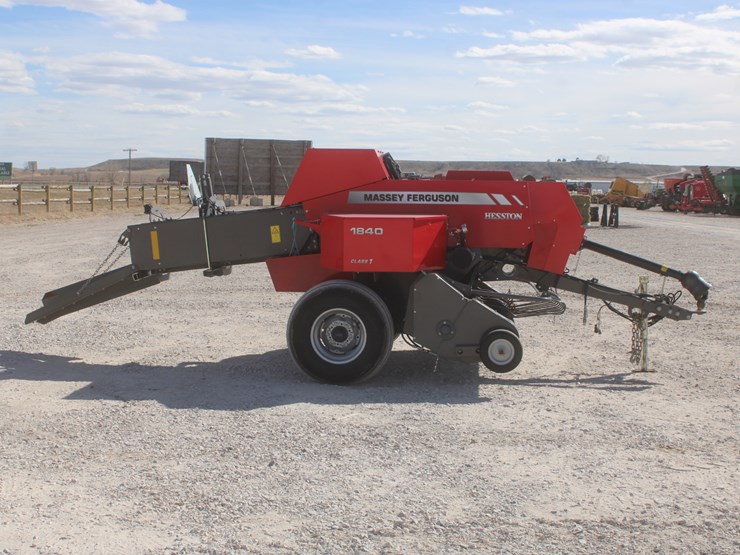 2020-massey-ferguson-1840-image-6