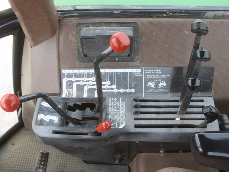 1985-john-deere-4650-image-33