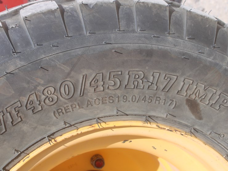 new-holland-br7090-image-39