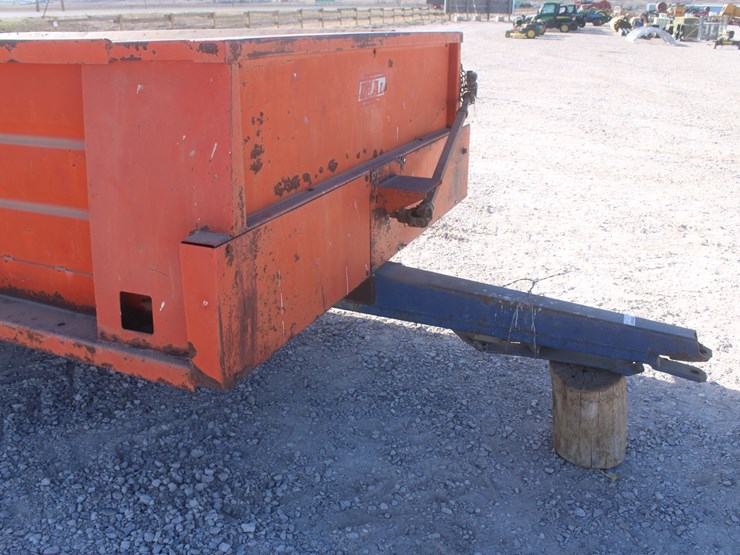 #1081-•-du-al-600-manure-spreader-image-29