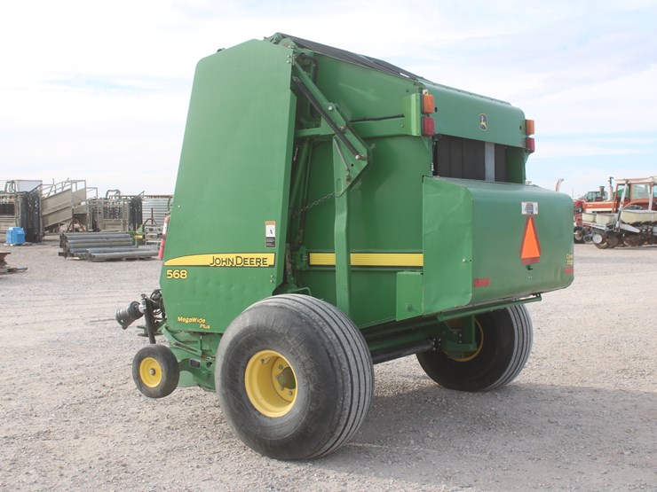 john-deere-568-image-39