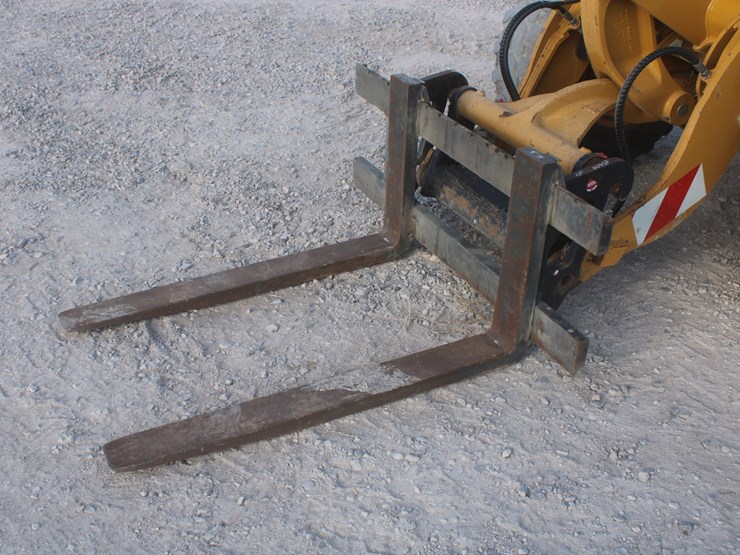 2014-caterpillar-907h2-image-10