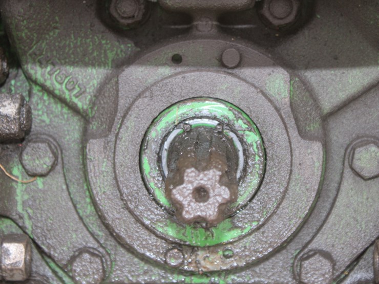 1979-john-deere-4440-image-32