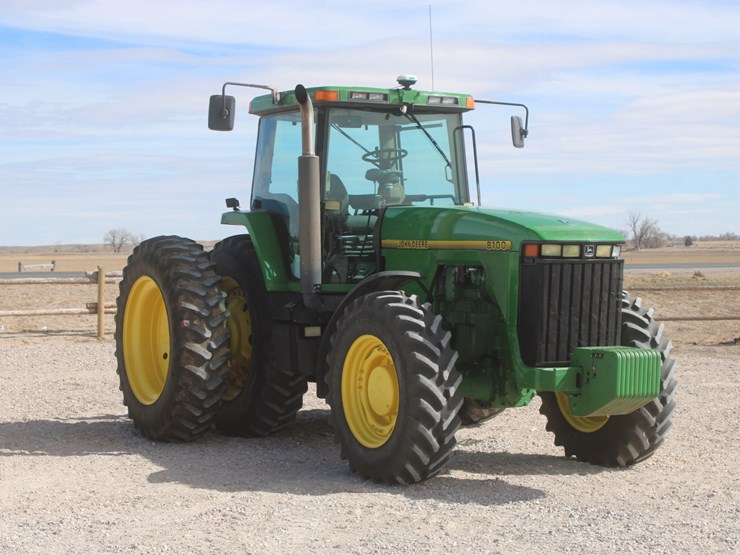 john-deere-8100-image-10