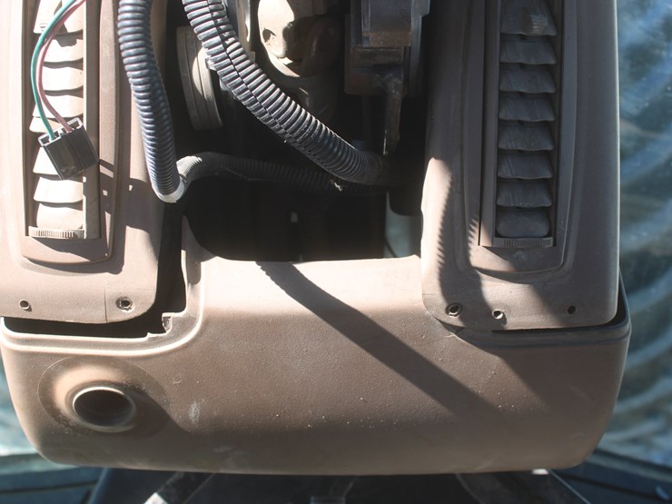 john-deere-8220-image-49