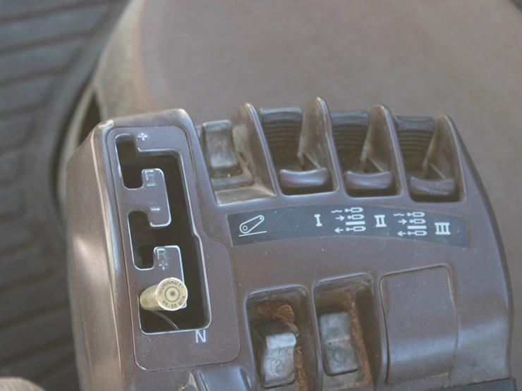 john-deere-8220-image-36