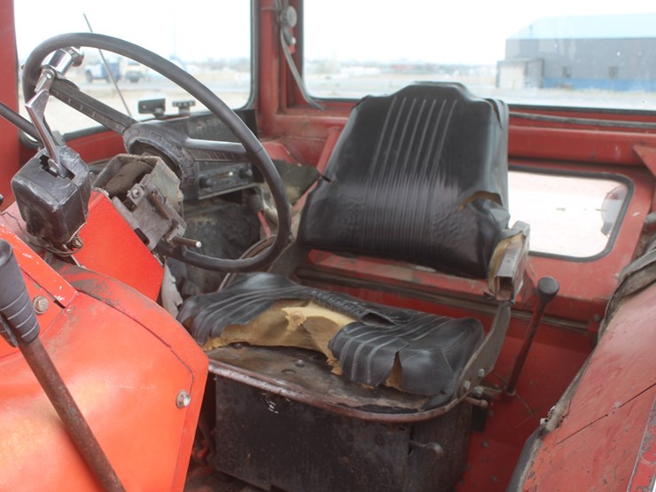 1976-international-155-image-27