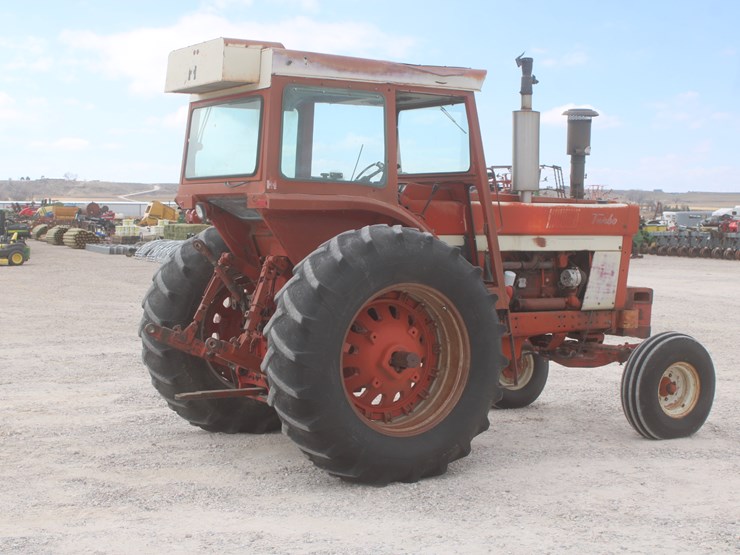 1976-international-155-image-5