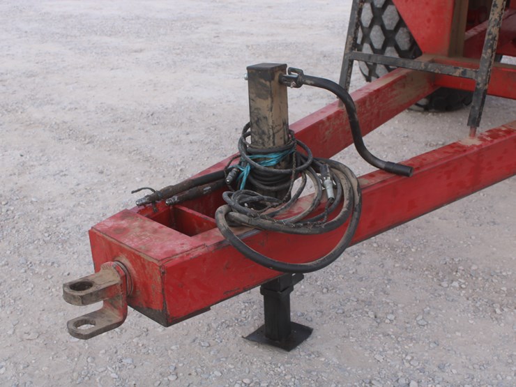 united-farm-tools-760-image-10