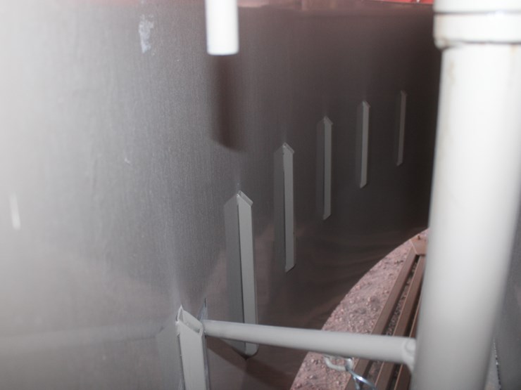 #1087-•-new-circle-t-tub-for-cattle-processing-image-16