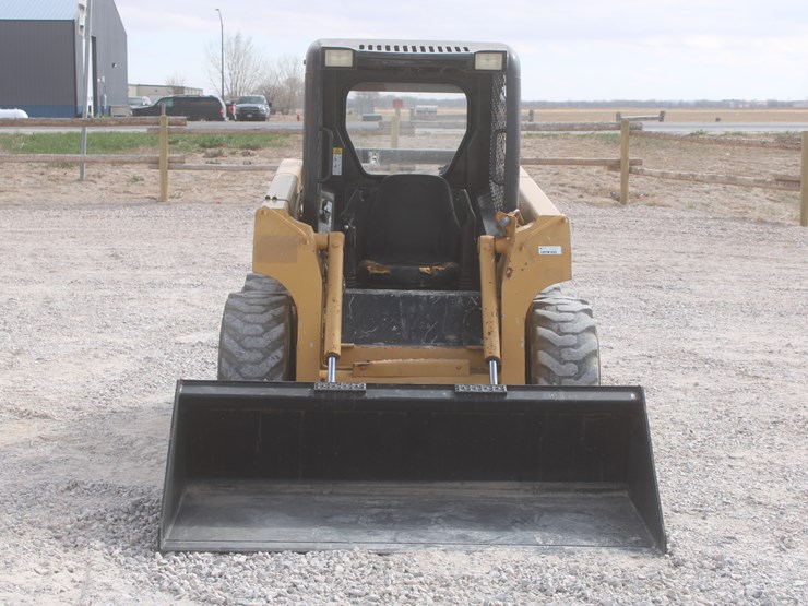 john-deere-250-image-7