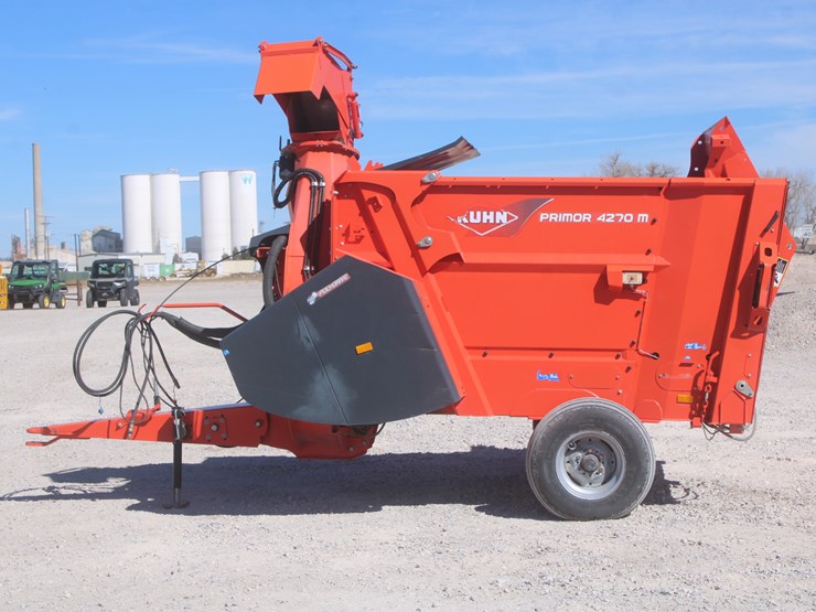 2015-kuhn-primor-4270m-image-2
