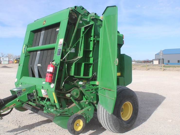 john-deere-568-image-28