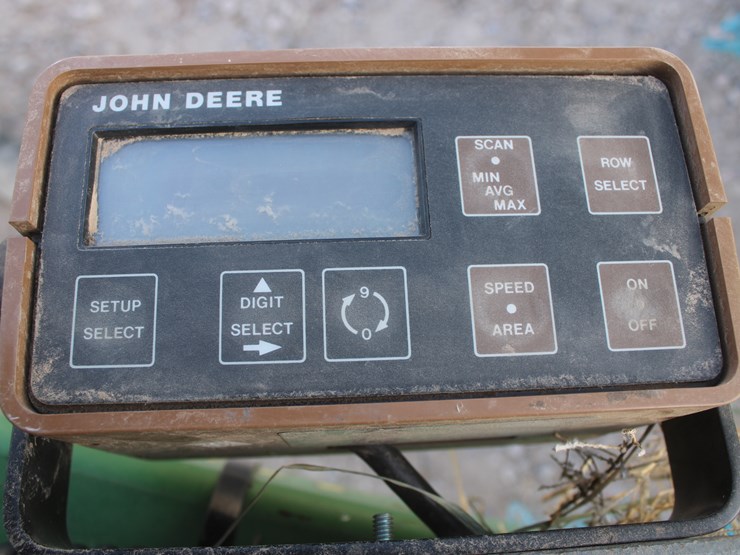 john-deere-7200-image-93