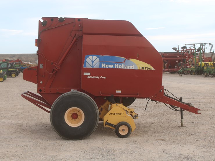 new-holland-br7090-image-5