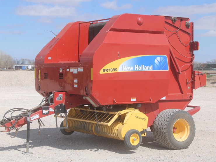 new-holland-br7090-image-63