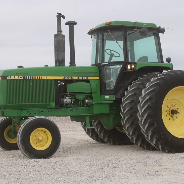 1985 JOHN DEERE 4650