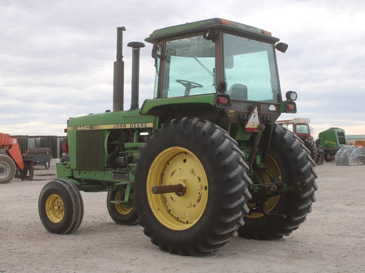 1979-john-deere-4440-image-8
