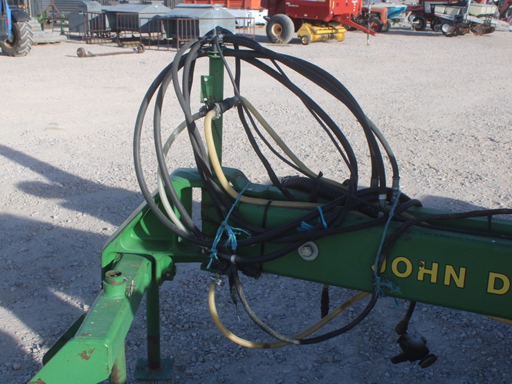 john-deere-7200-image-15