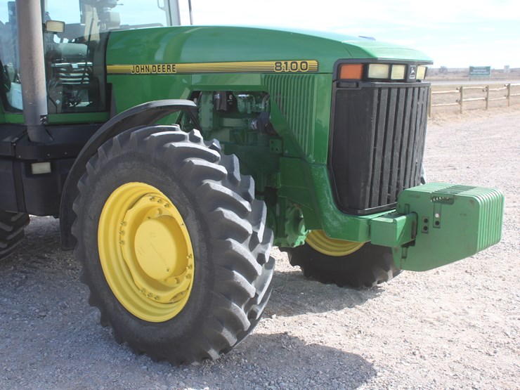 john-deere-8100-image-54