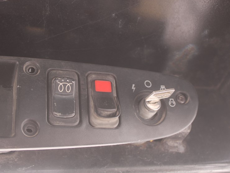 john-deere-250-image-55