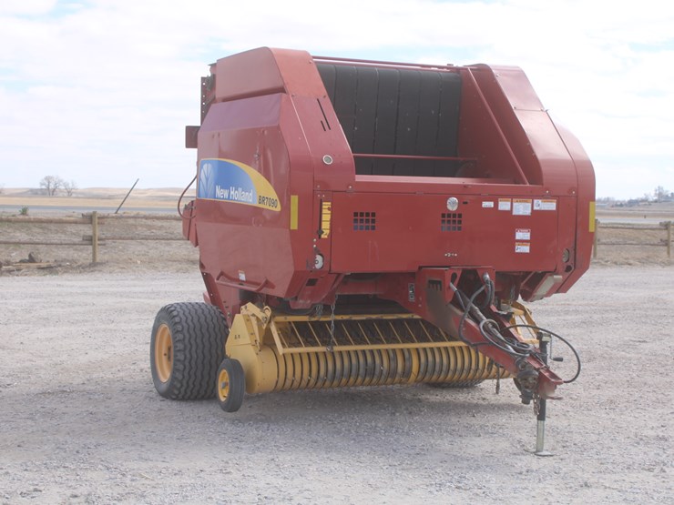 new-holland-br7090-image-7