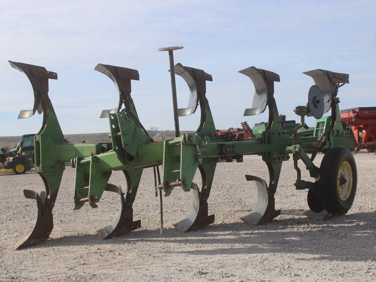 john-deere-4600-image-3