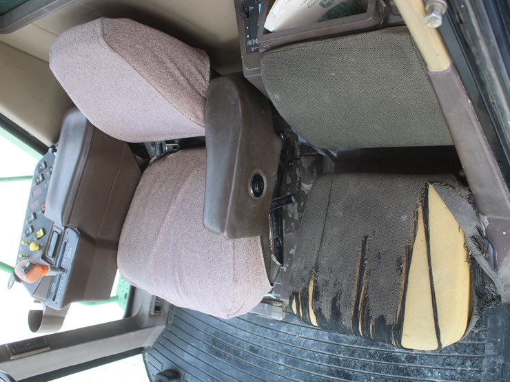 john-deere-9610-image-40