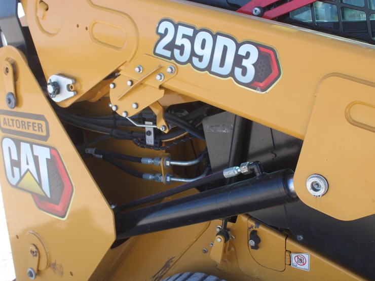 caterpillar-259d3-image-44
